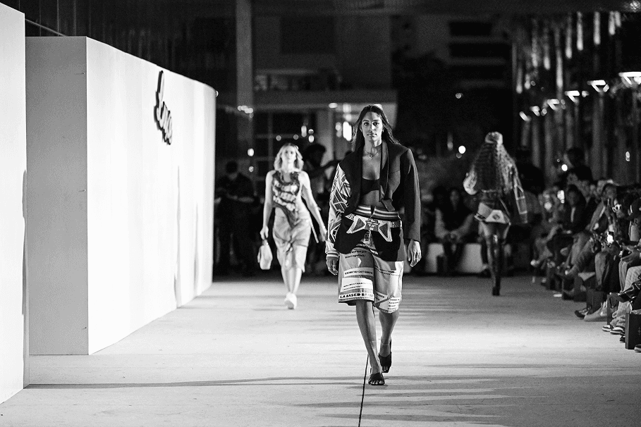 Images from fashion shows in black and white
